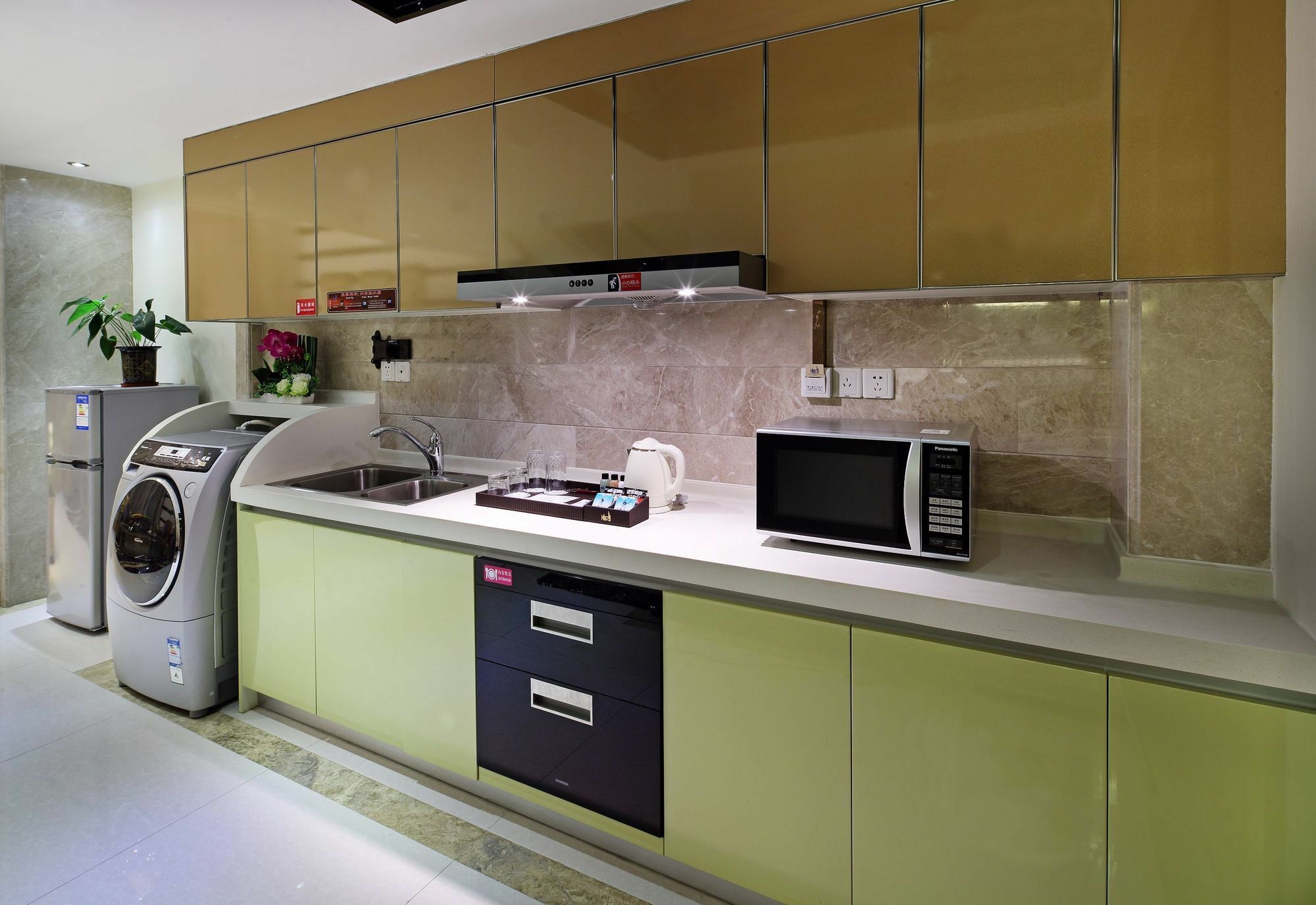 South & North International Apartment Гуанчжоу Экстерьер фото